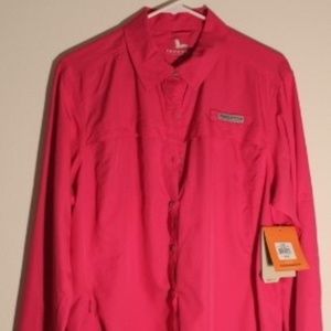 Field & Stream Latitude Woman's shirt NWT Pink